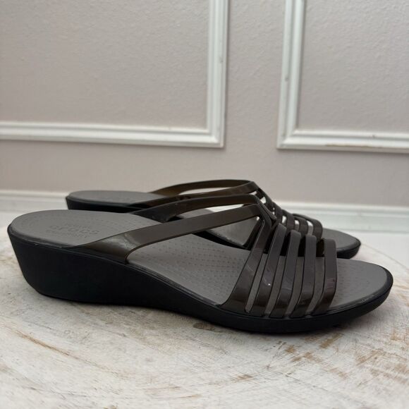 Crocs Women’s Isabella Mini Wedge Jelly Sandals Slides Shoes Black Size 8 Beach - Picture 1 of 7